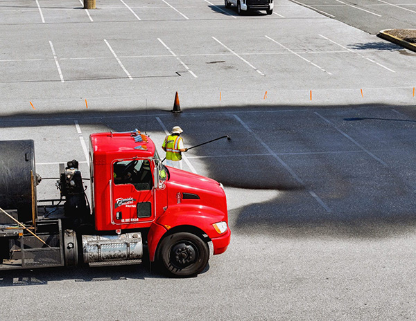 Asphalt Sealcoating | Florida Commercial Asphalt Paving